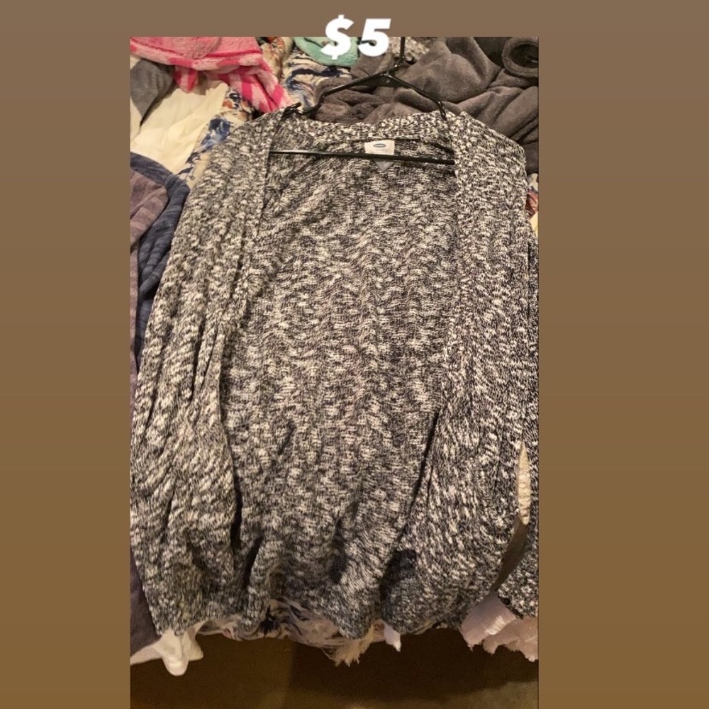 Long sleeve cardigan